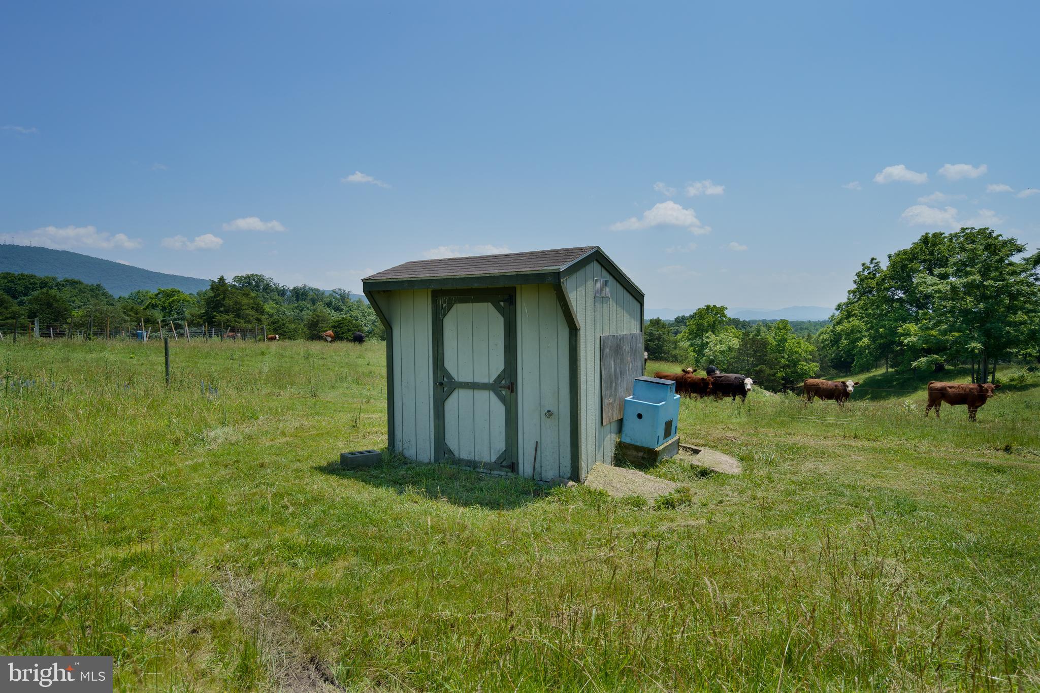 584 Hott Hill Rd