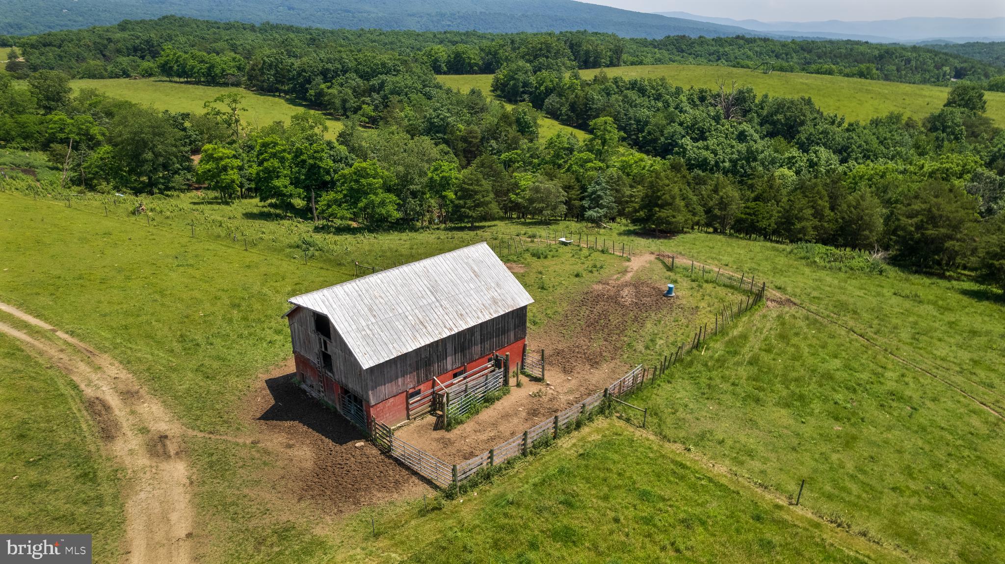 584 Hott Hill Rd