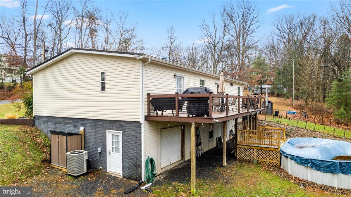 1633 Snyderville Rd