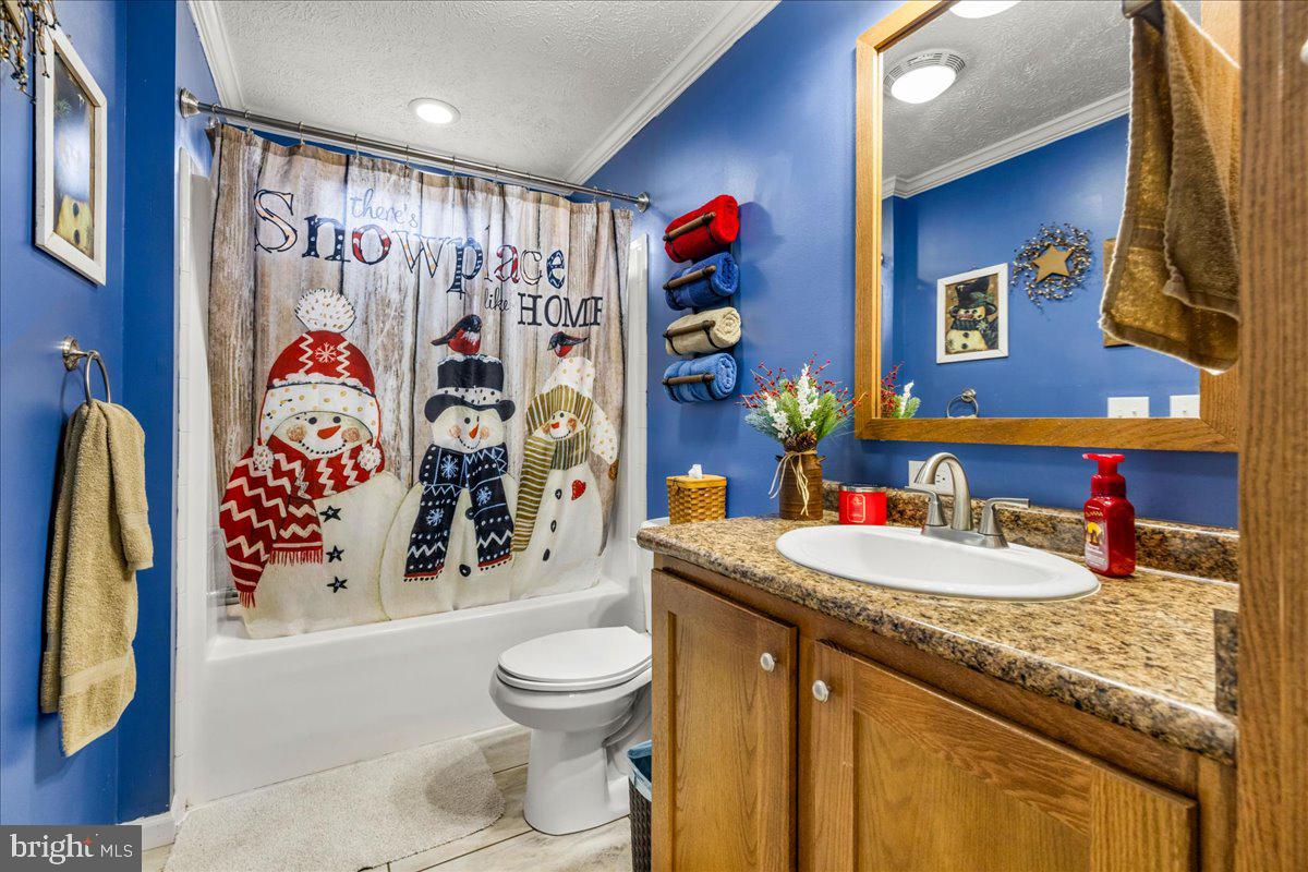 1633 Snyderville Rd