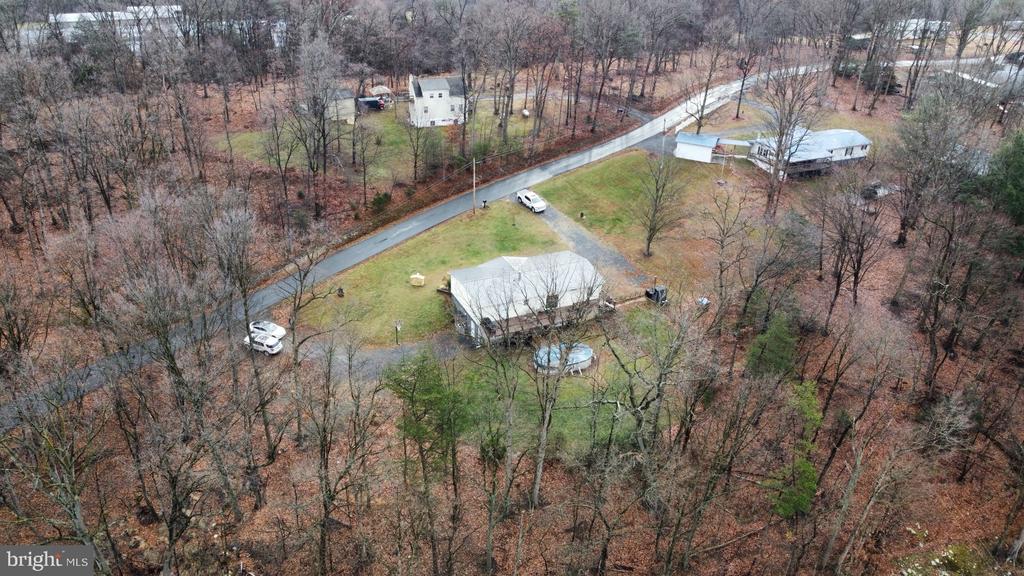 1633 Snyderville Rd