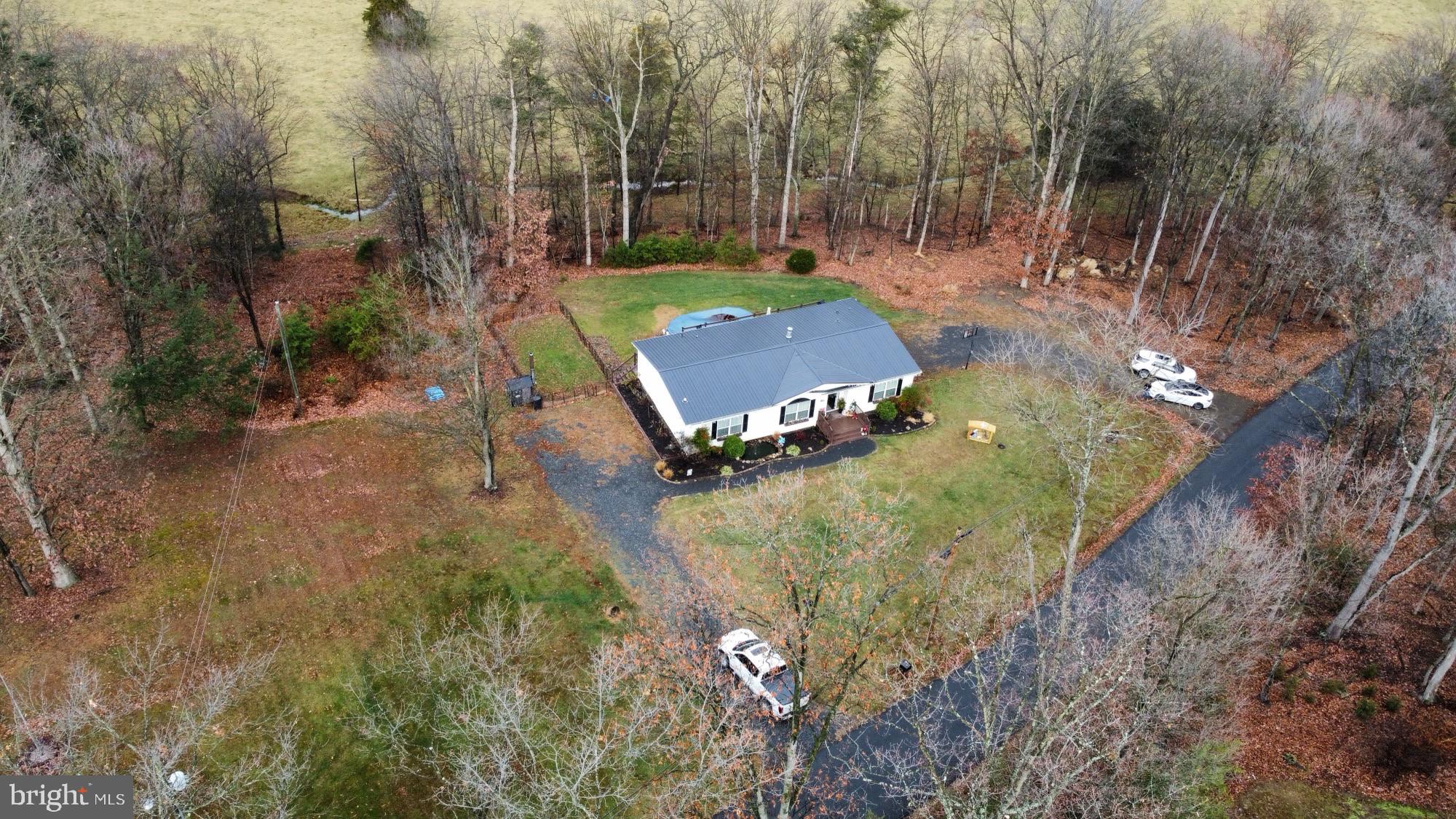 1633 Snyderville Rd