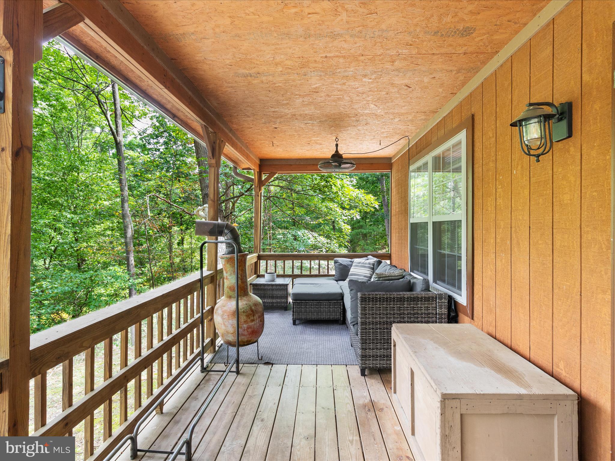 312 Warsaw Dr