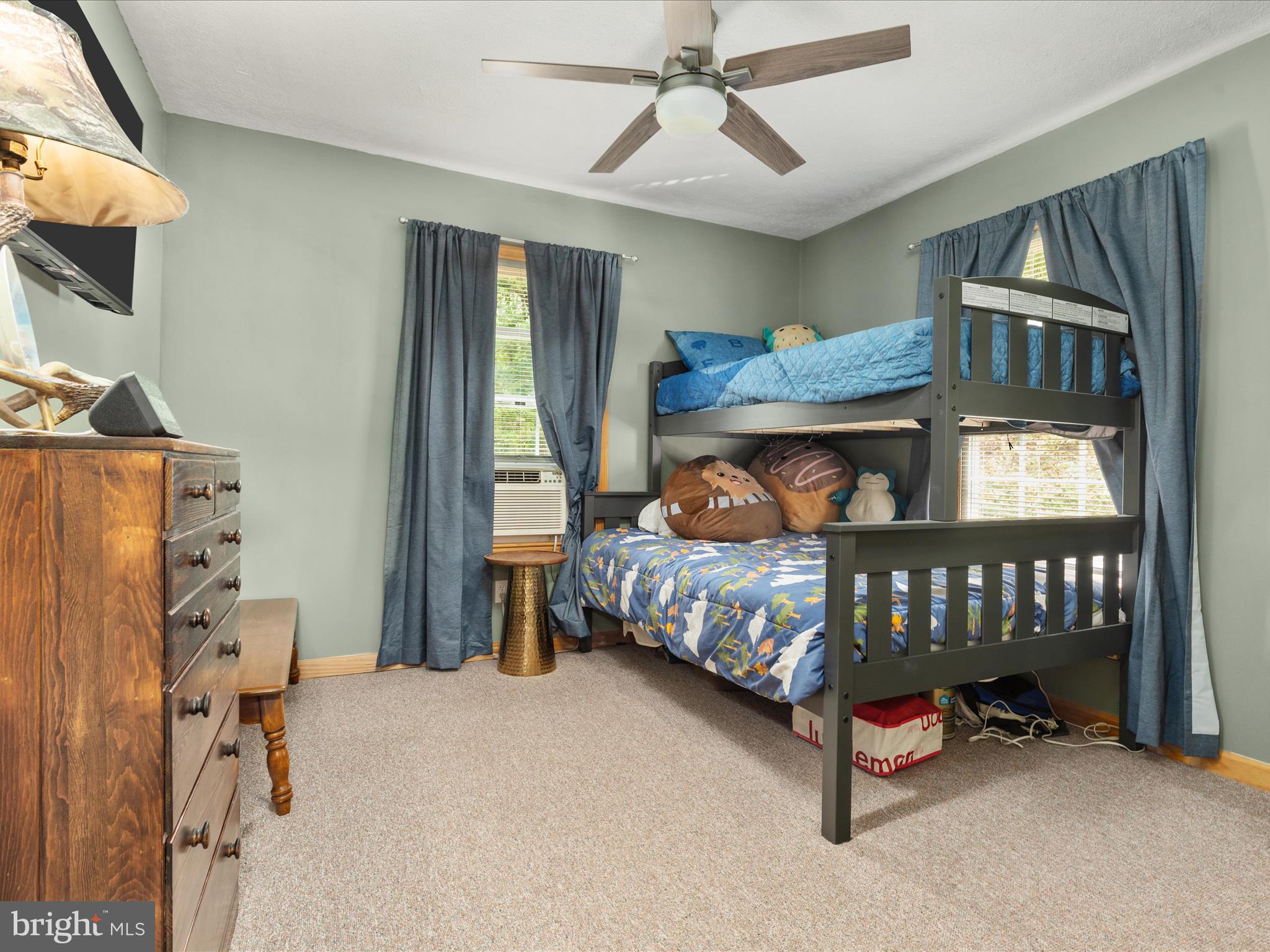 312 Warsaw Dr