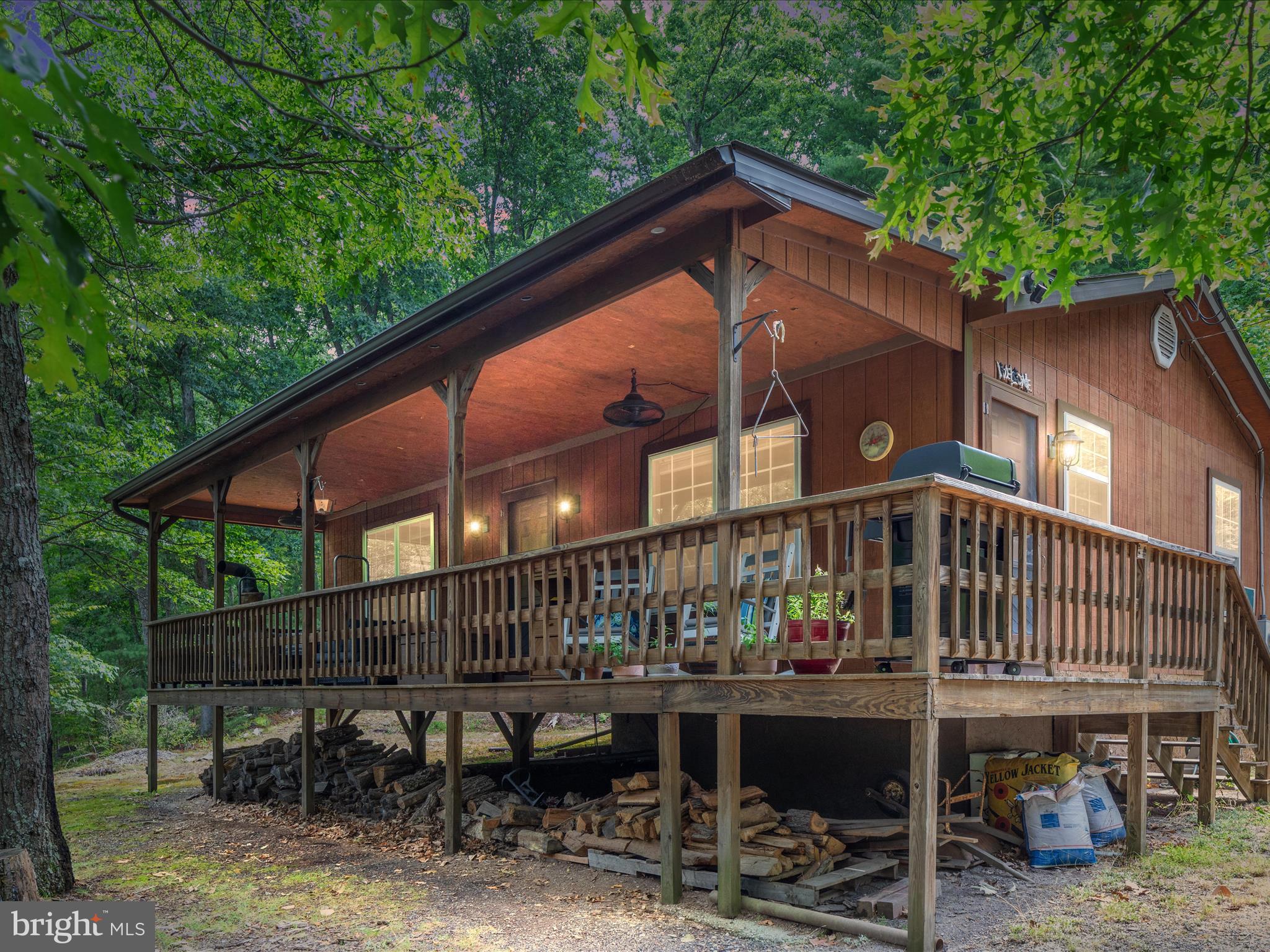312 Warsaw Dr