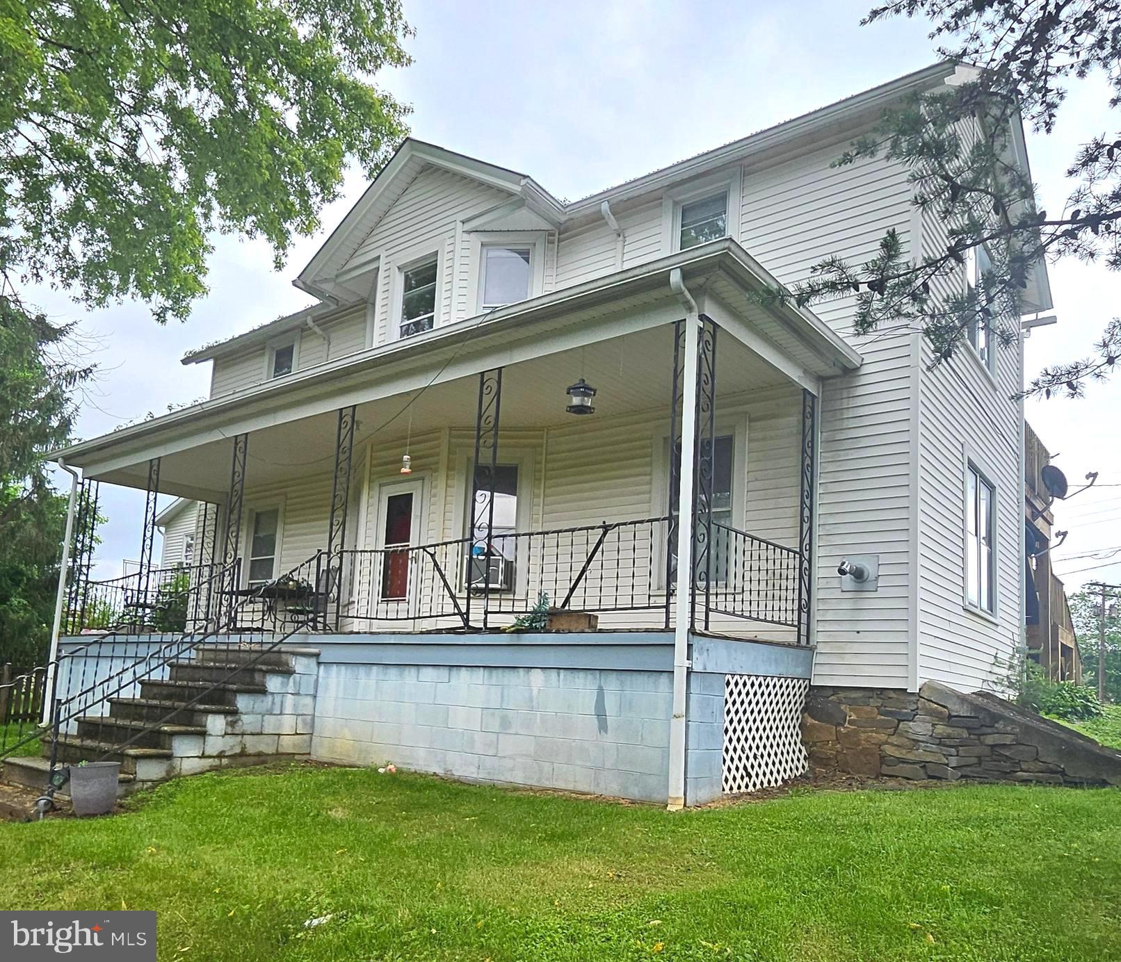 449 Harmison Ln