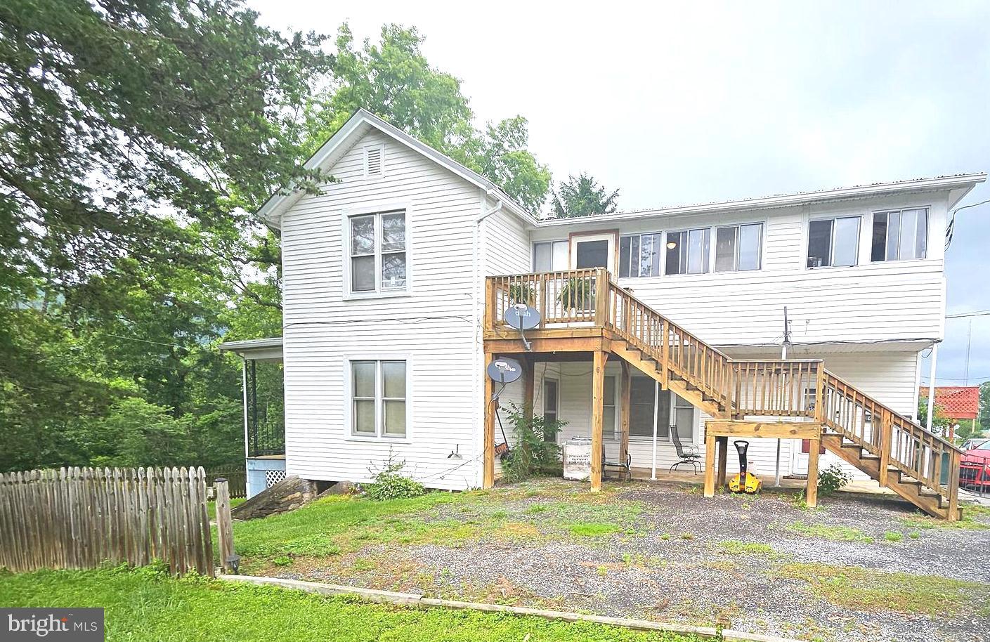 449 Harmison Ln