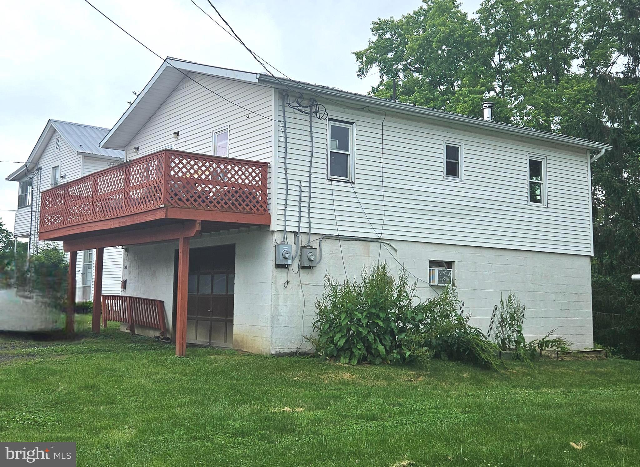 449 Harmison Ln