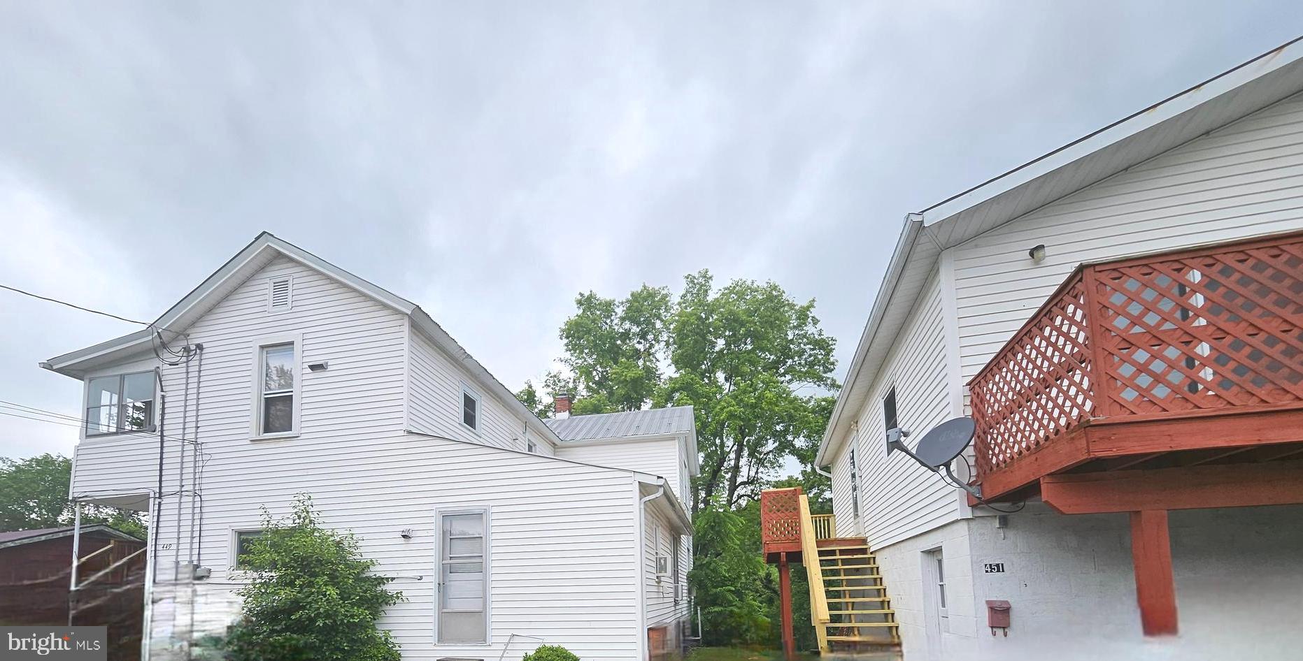449 Harmison Ln