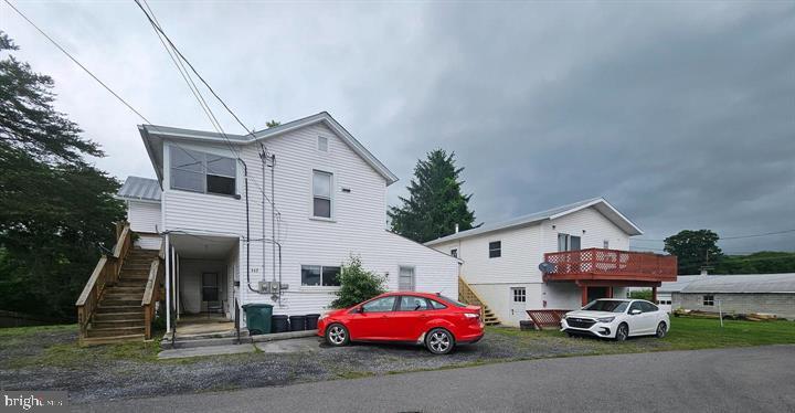 449, 449 1/2, 451 HARMISON LANE