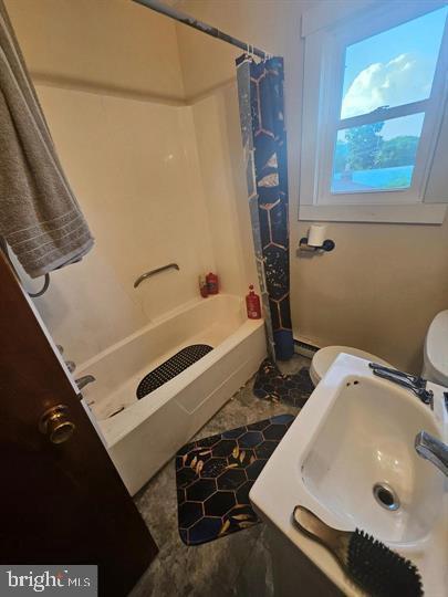 449, 449 1/2, 451 HARMISON LANE