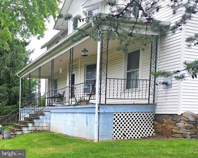 449, 449 1/2, 451 HARMISON LANE