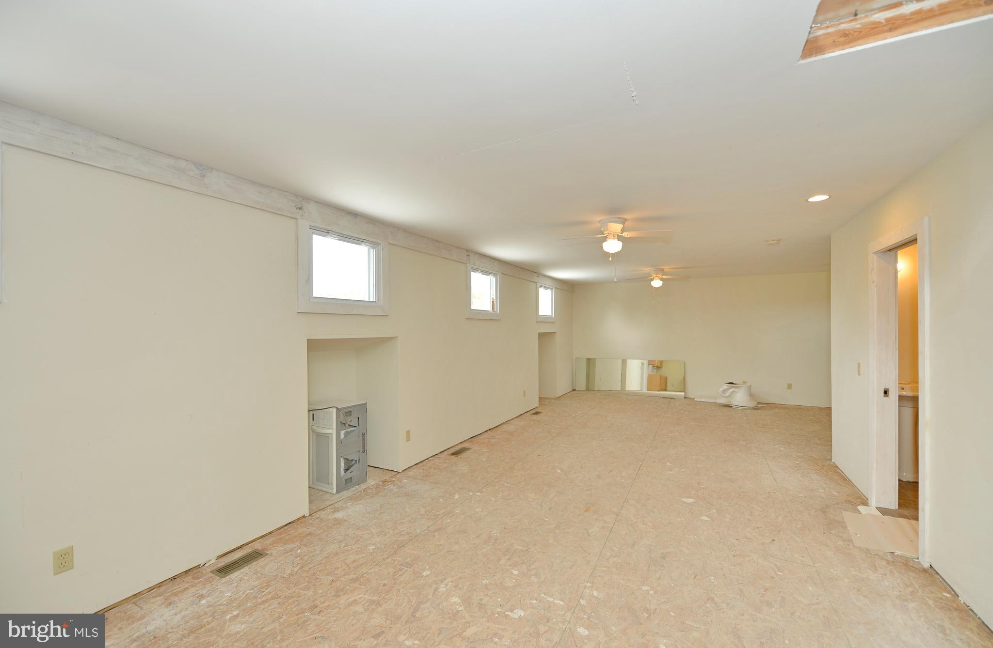 4485 SMOKEY HOLLOW RD