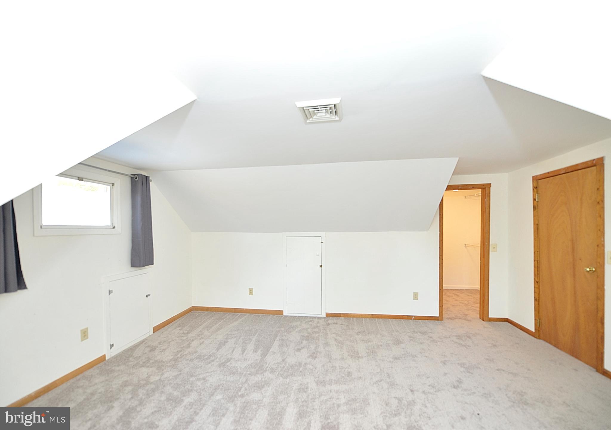 4485 SMOKEY HOLLOW RD