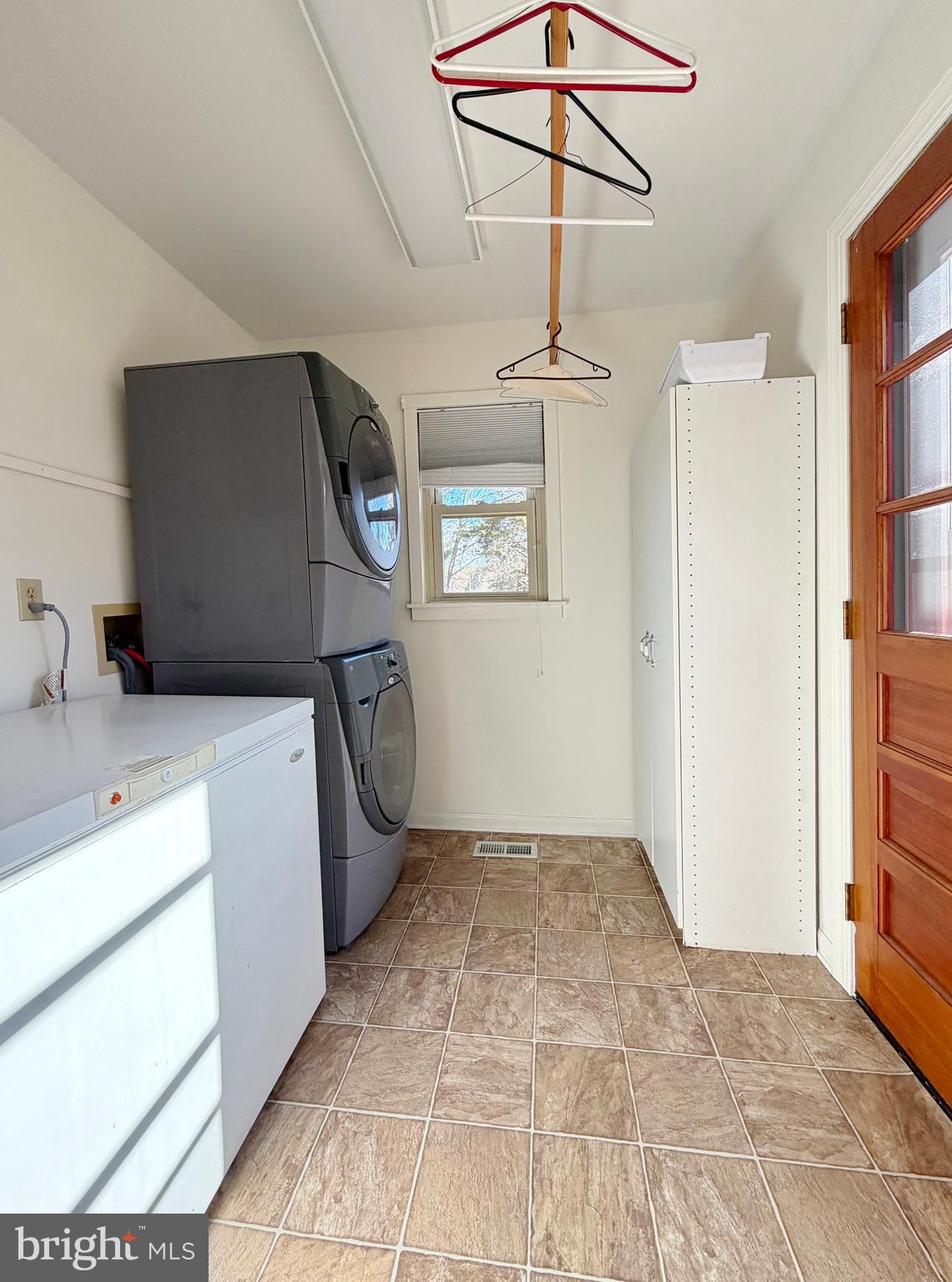 4485 SMOKEY HOLLOW RD