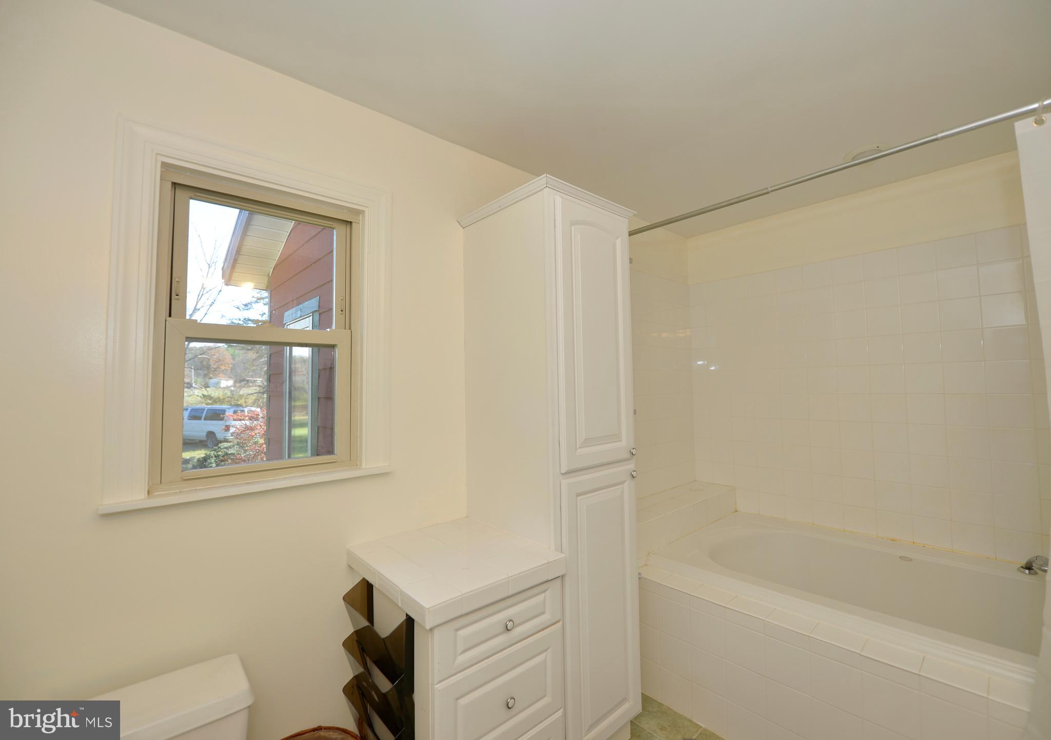 4485 SMOKEY HOLLOW RD