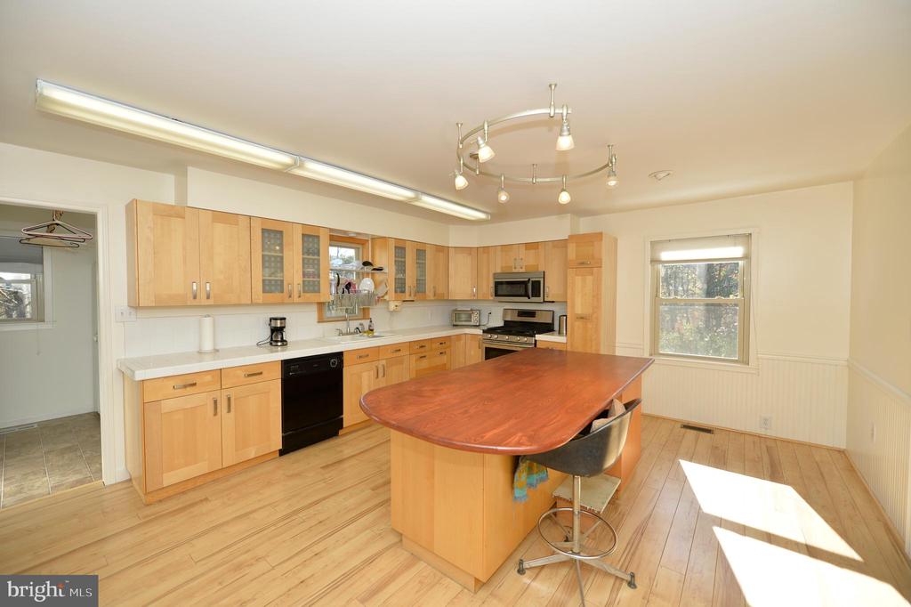 4485 SMOKEY HOLLOW RD
