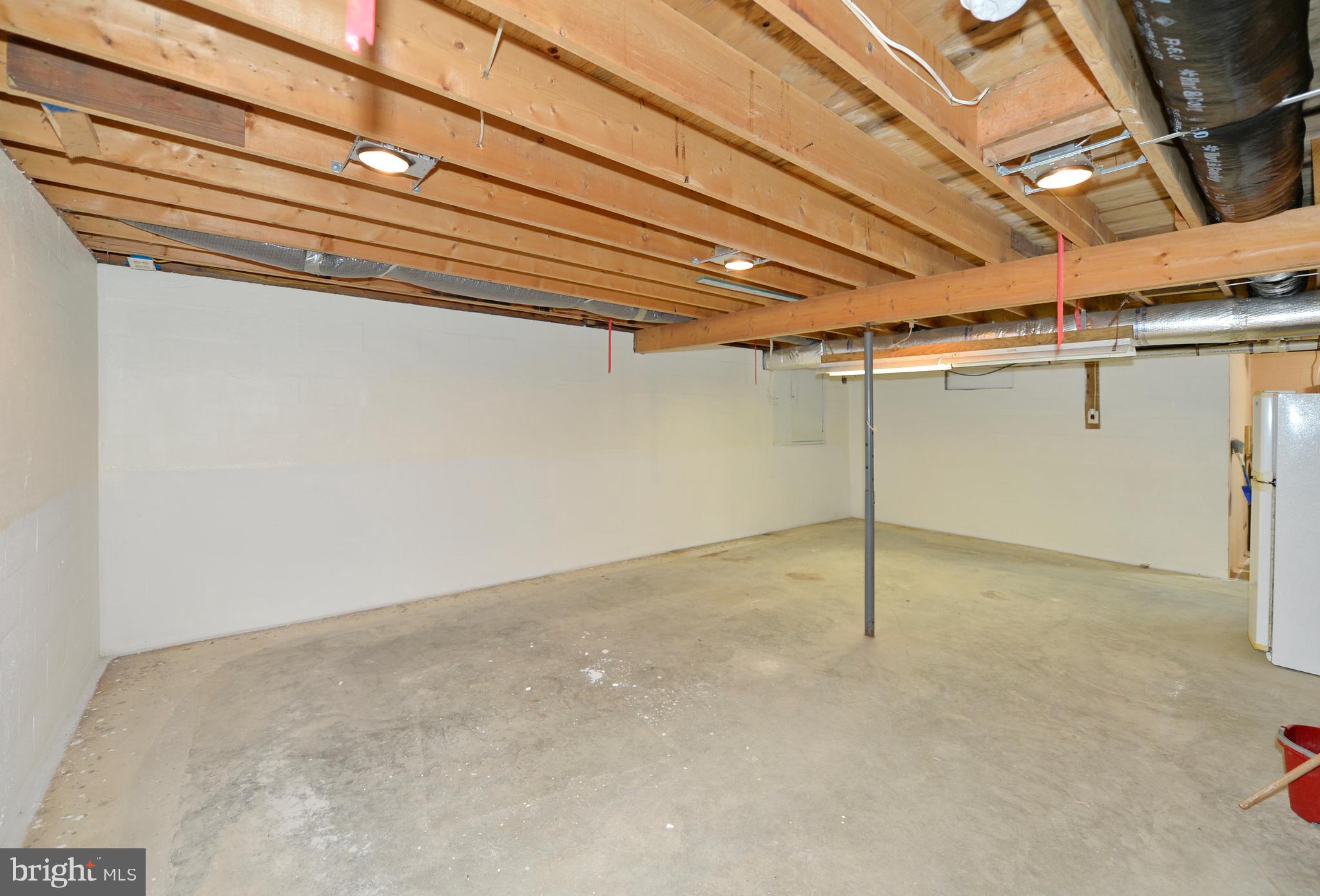 4485 SMOKEY HOLLOW RD