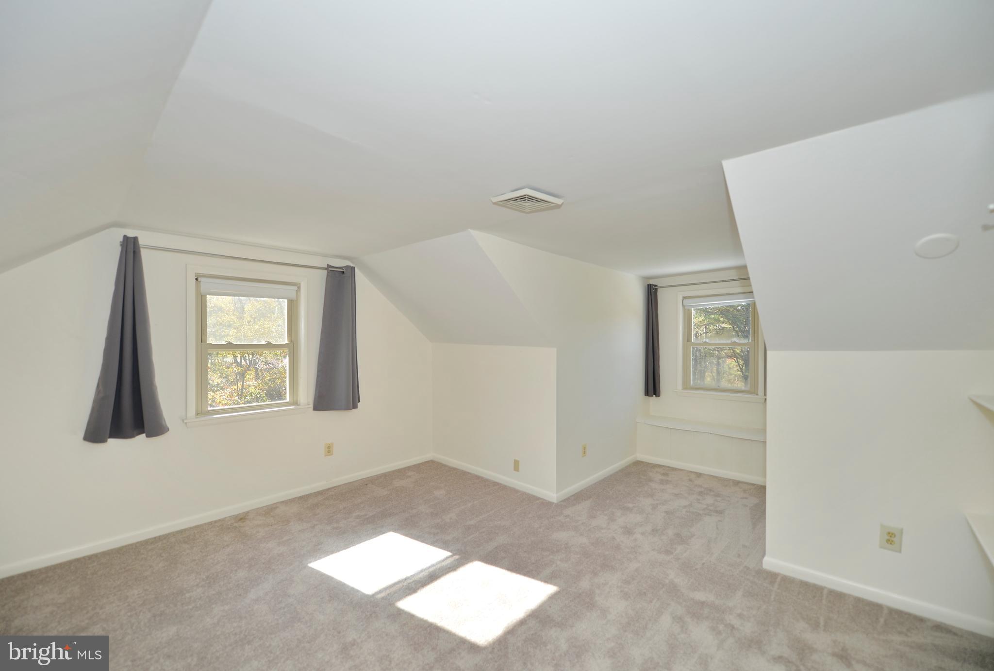 4485 SMOKEY HOLLOW RD