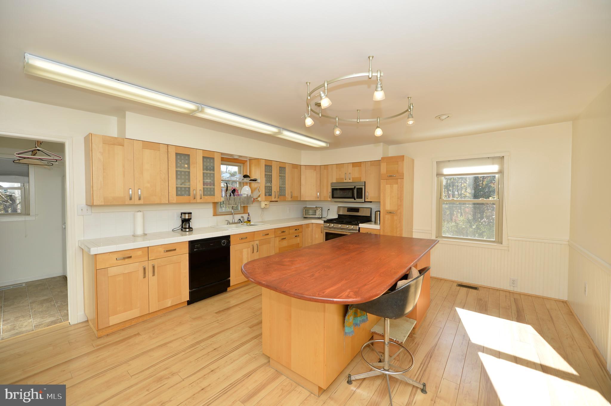 4485 SMOKEY HOLLOW RD