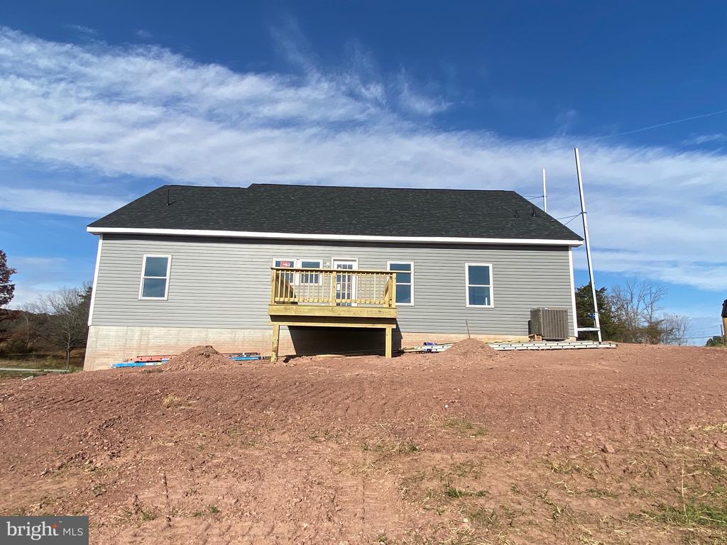 Lot 8 IKE SAVILLE RD.