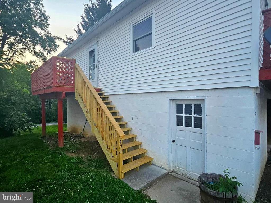 451 HARMISON LANE