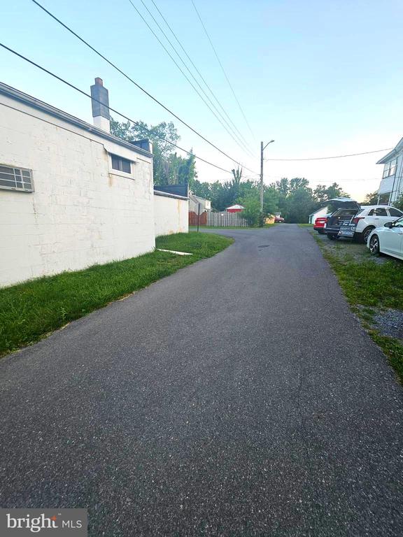 451 HARMISON LANE