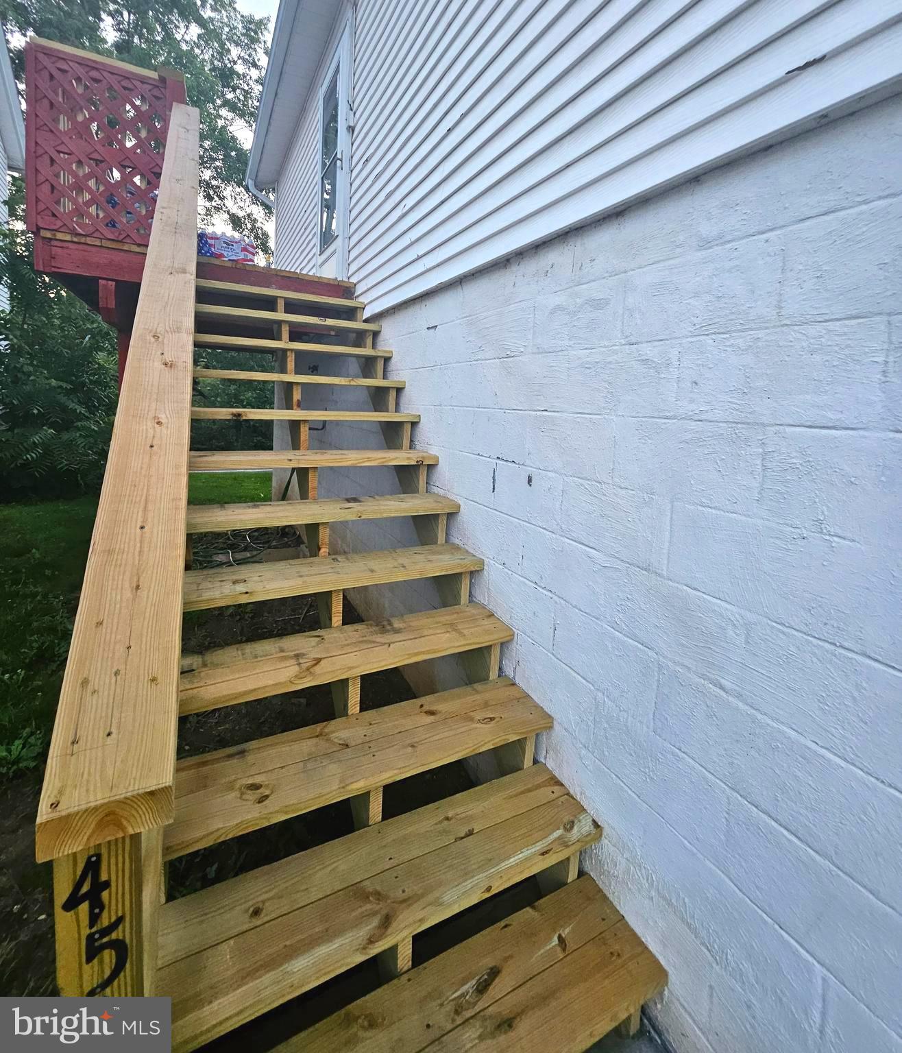 451 HARMISON LANE