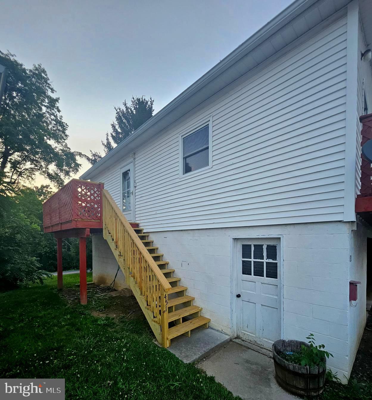 451 HARMISON LANE