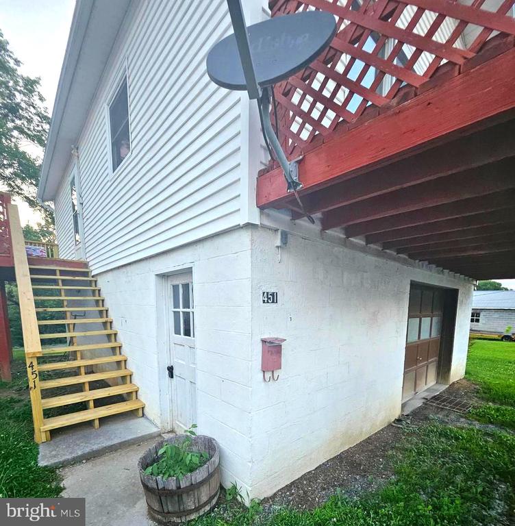451 HARMISON LANE