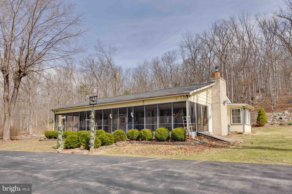 73 HAVEN REST LANE