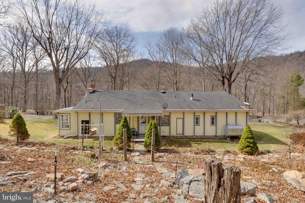 73 HAVEN REST LANE
