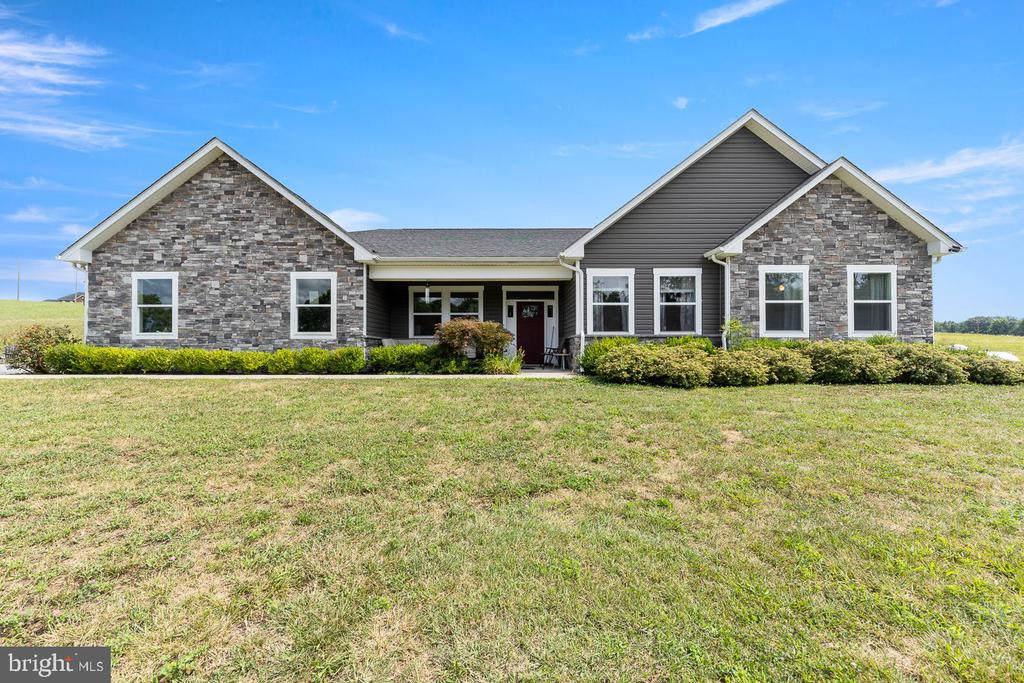 93 QUAIL HILL DRIVE