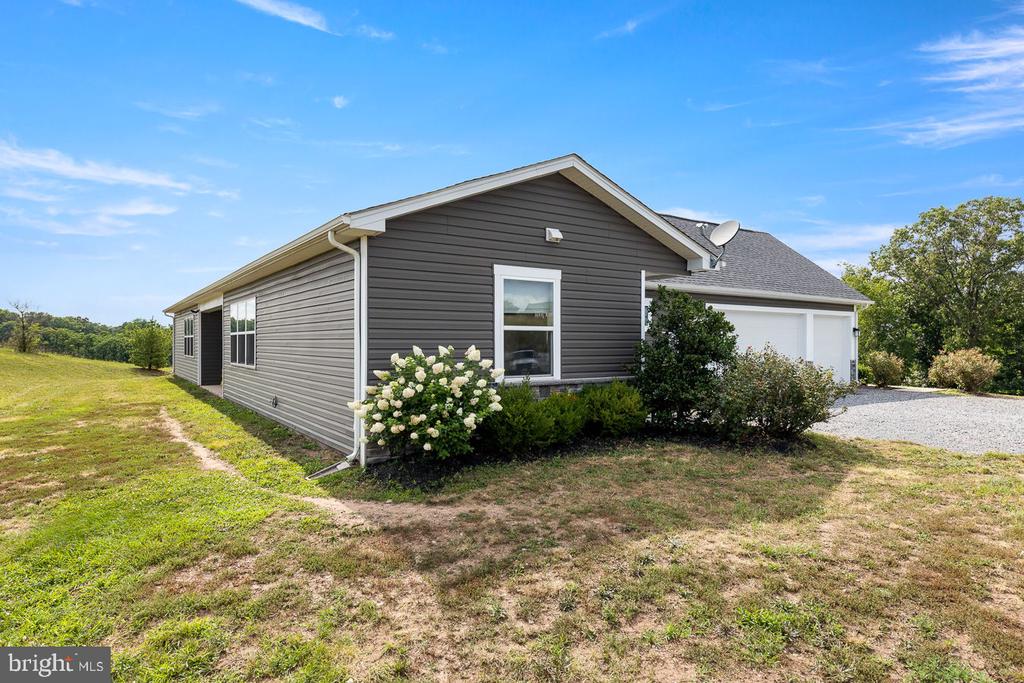 93 QUAIL HILL DRIVE