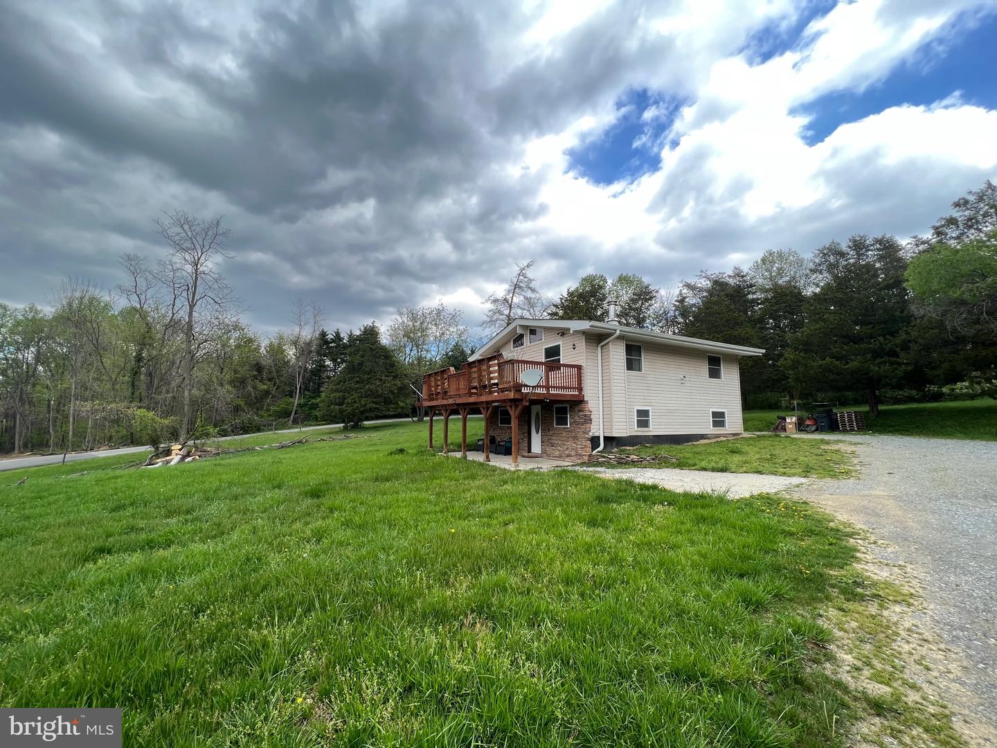 23 Sprouse LANE