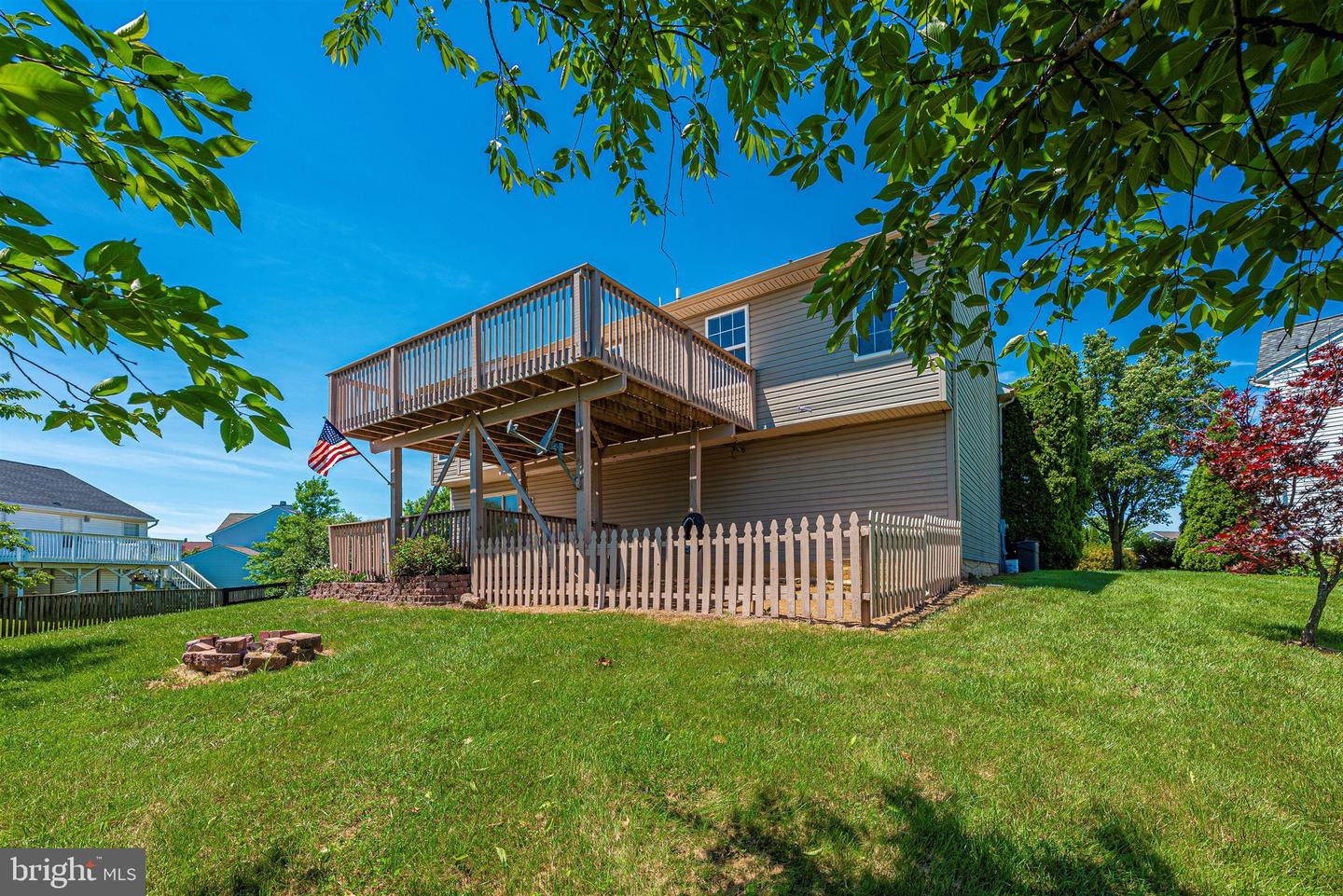 925 Crosswinds DRIVE