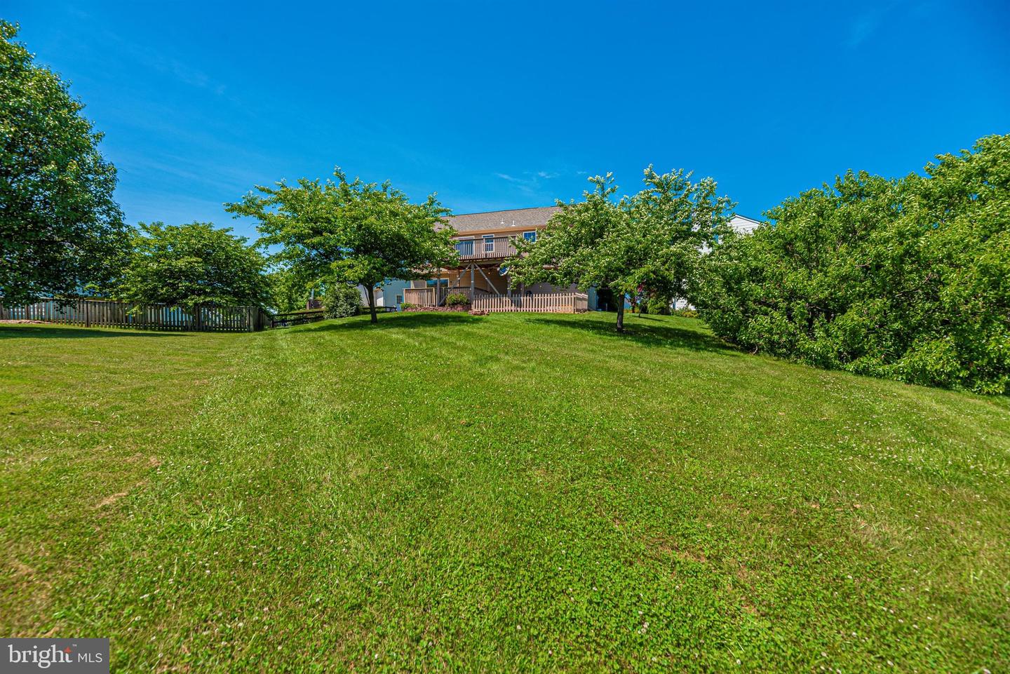 925 Crosswinds DRIVE