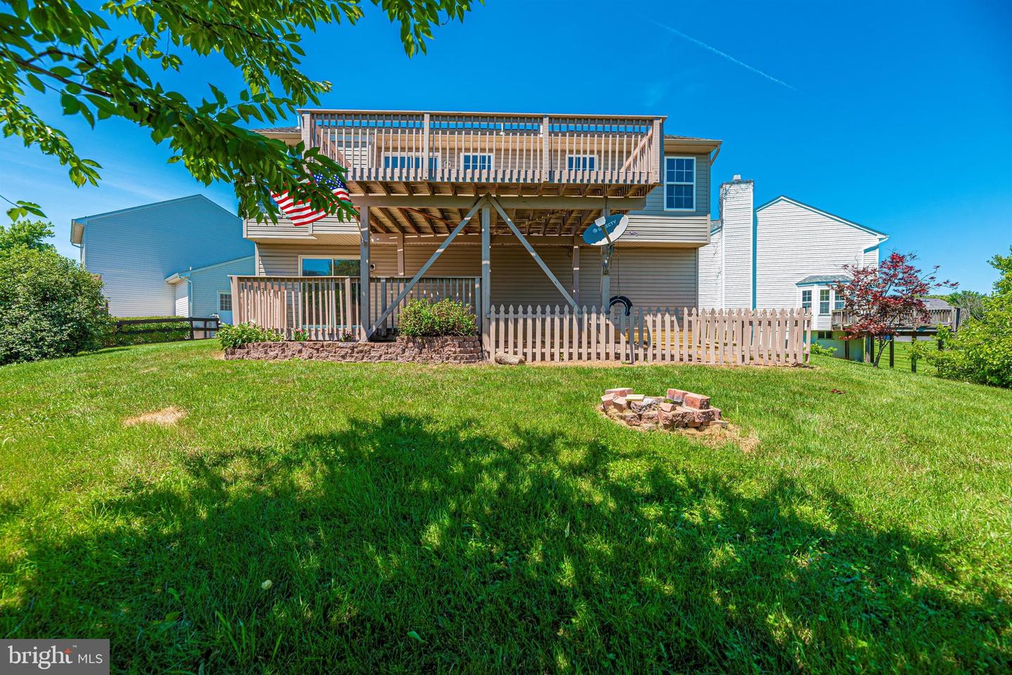 925 Crosswinds DRIVE