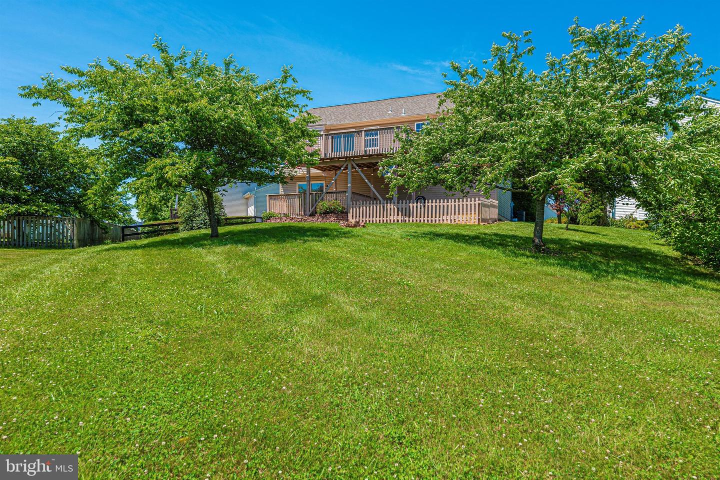 925 Crosswinds DRIVE