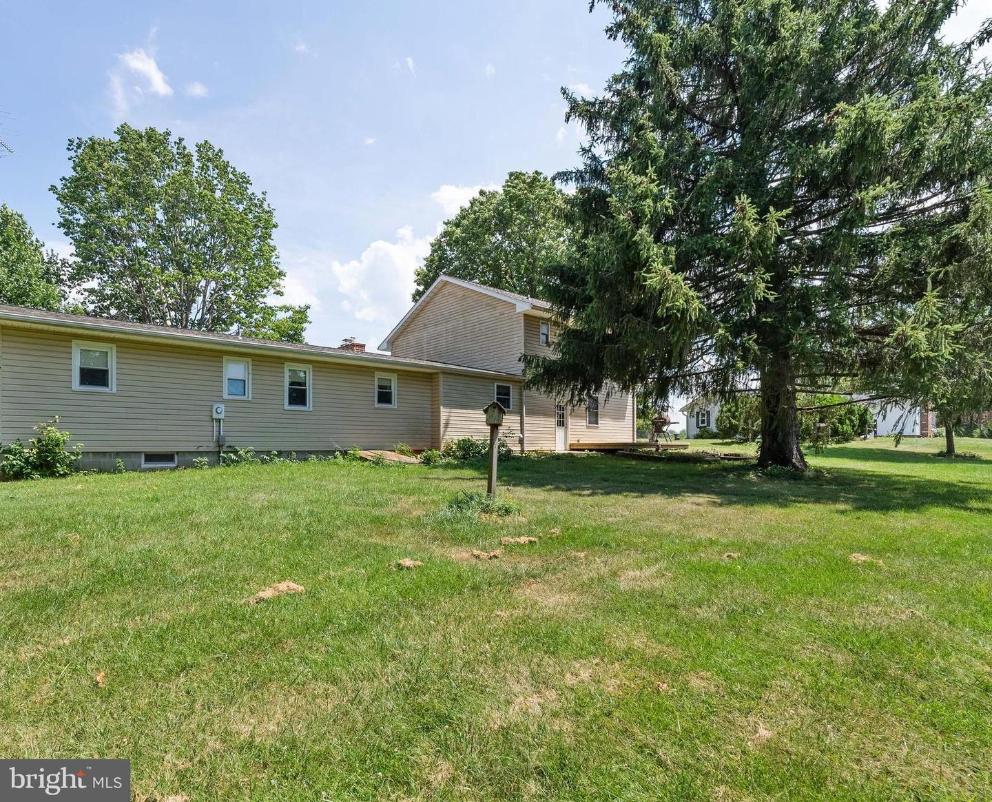 1989 Leetown ROAD