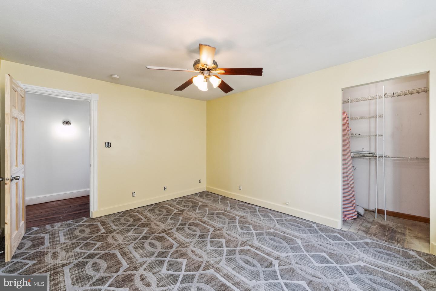 104 W 7th AVENUE