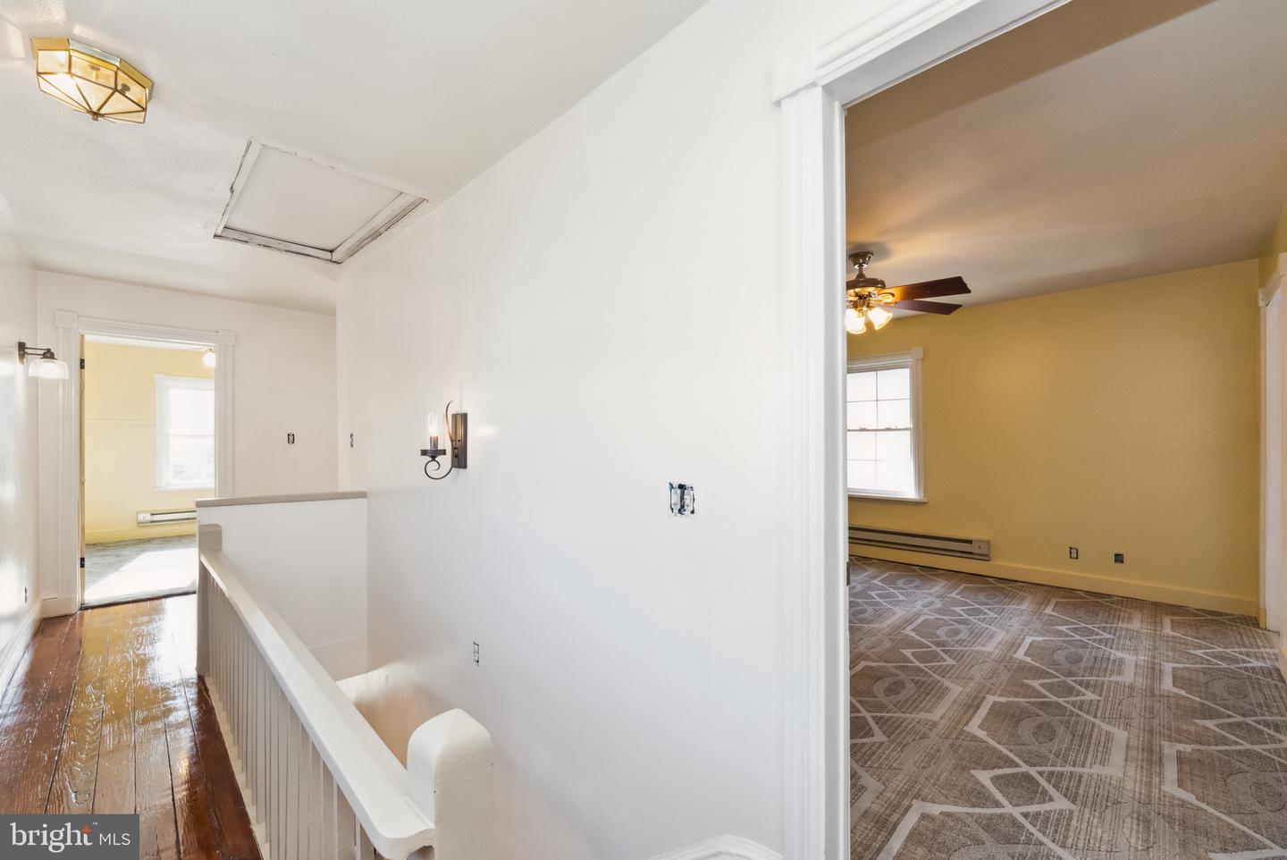 104 W 7th AVENUE