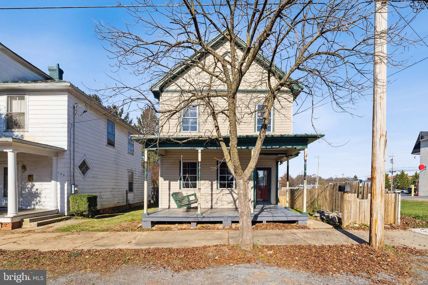 104 W 7th AVENUE