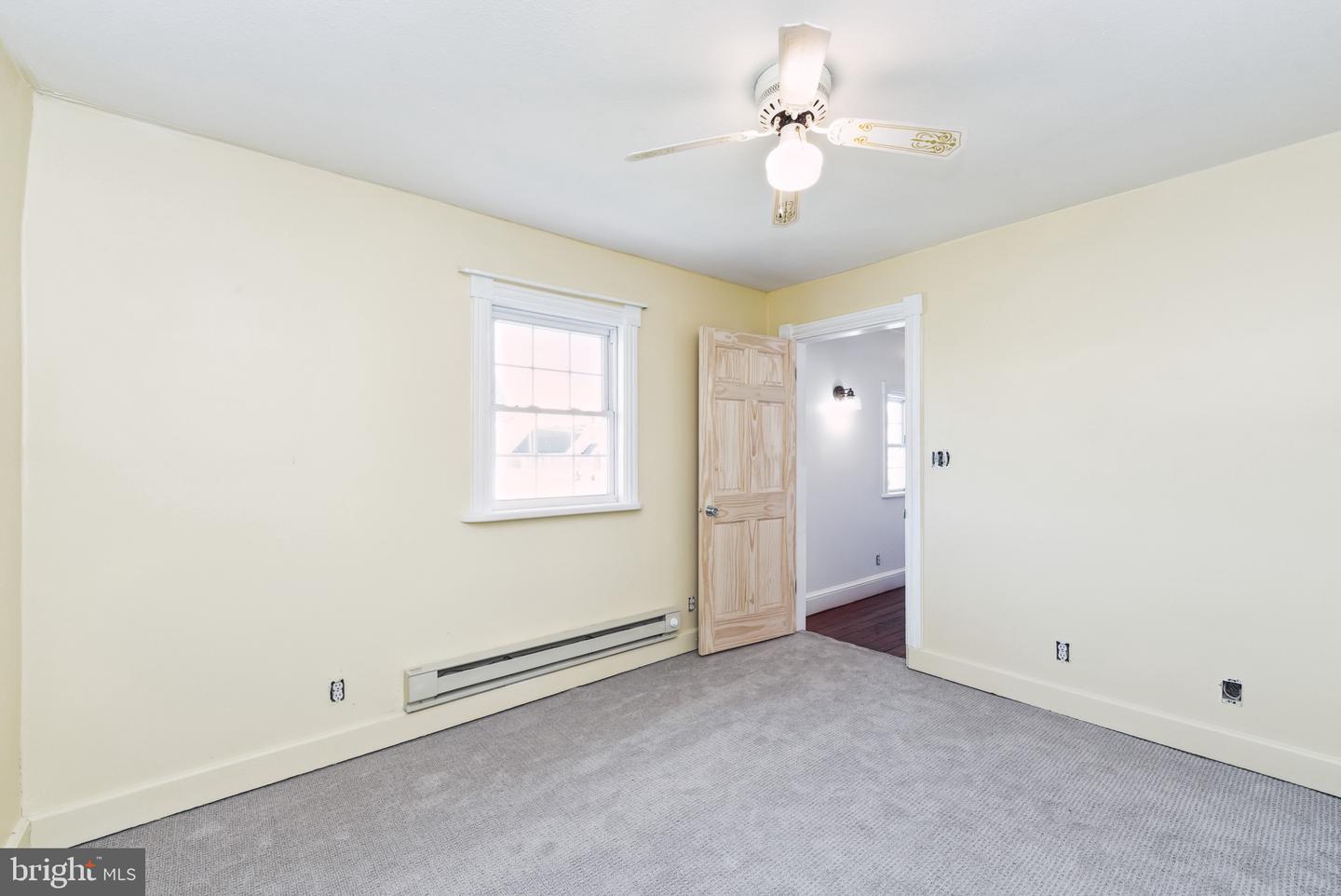 104 W 7th AVENUE
