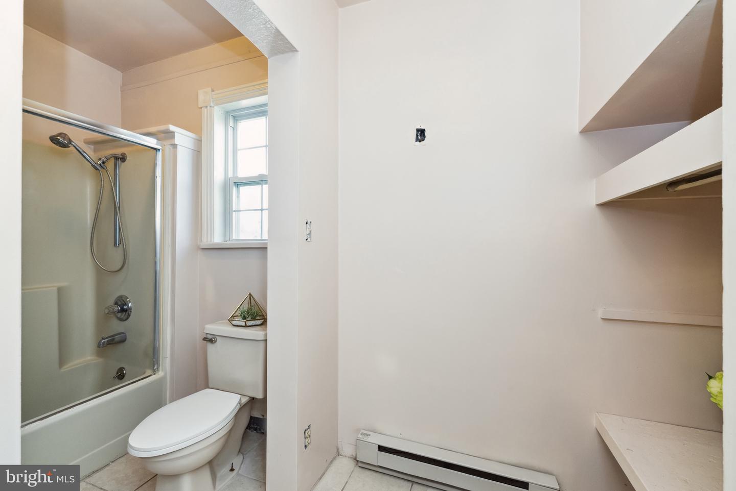 104 W 7th AVENUE