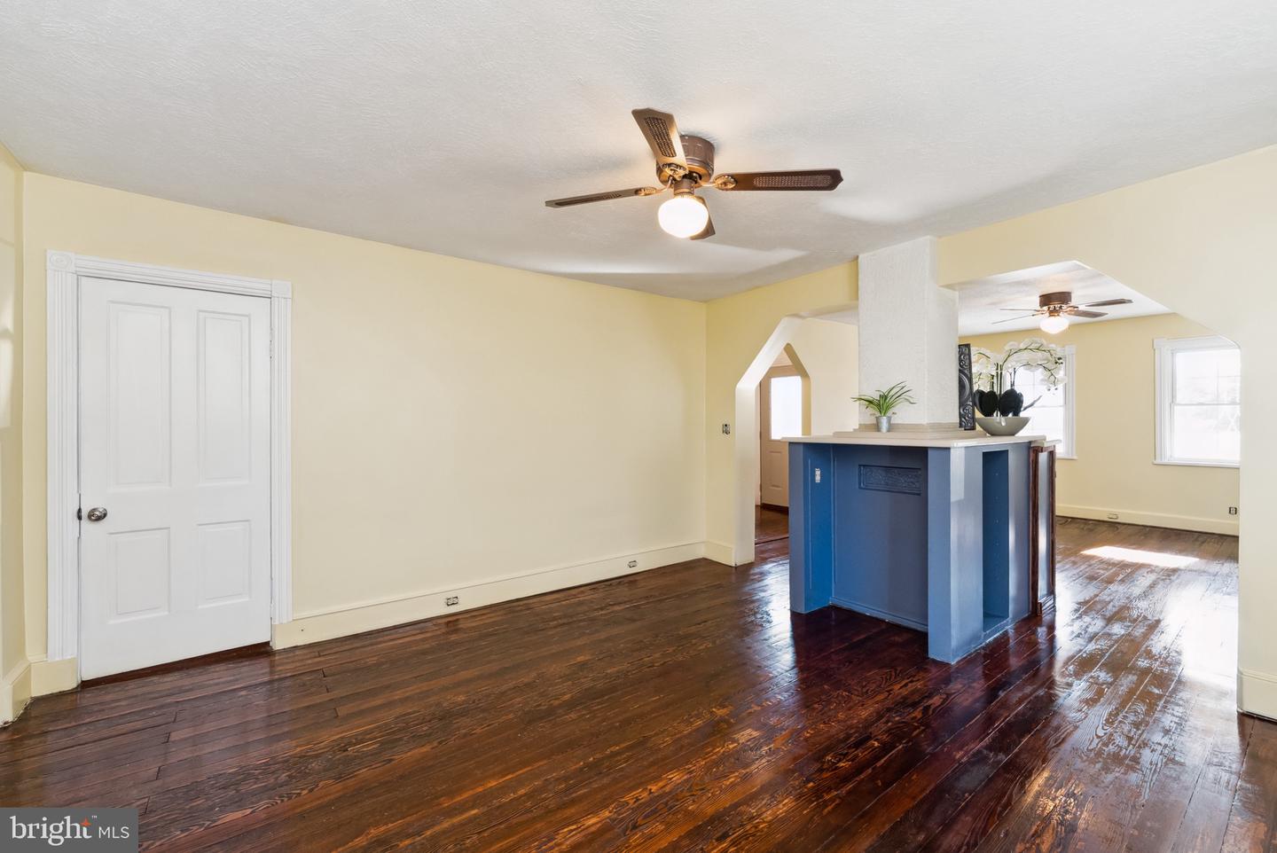 104 W 7th AVENUE