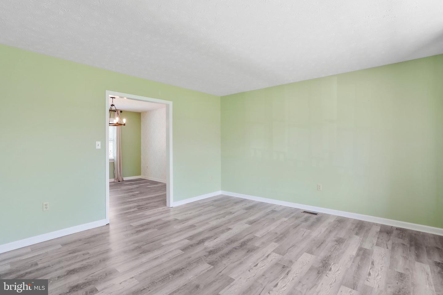 861 Marlowe ROAD