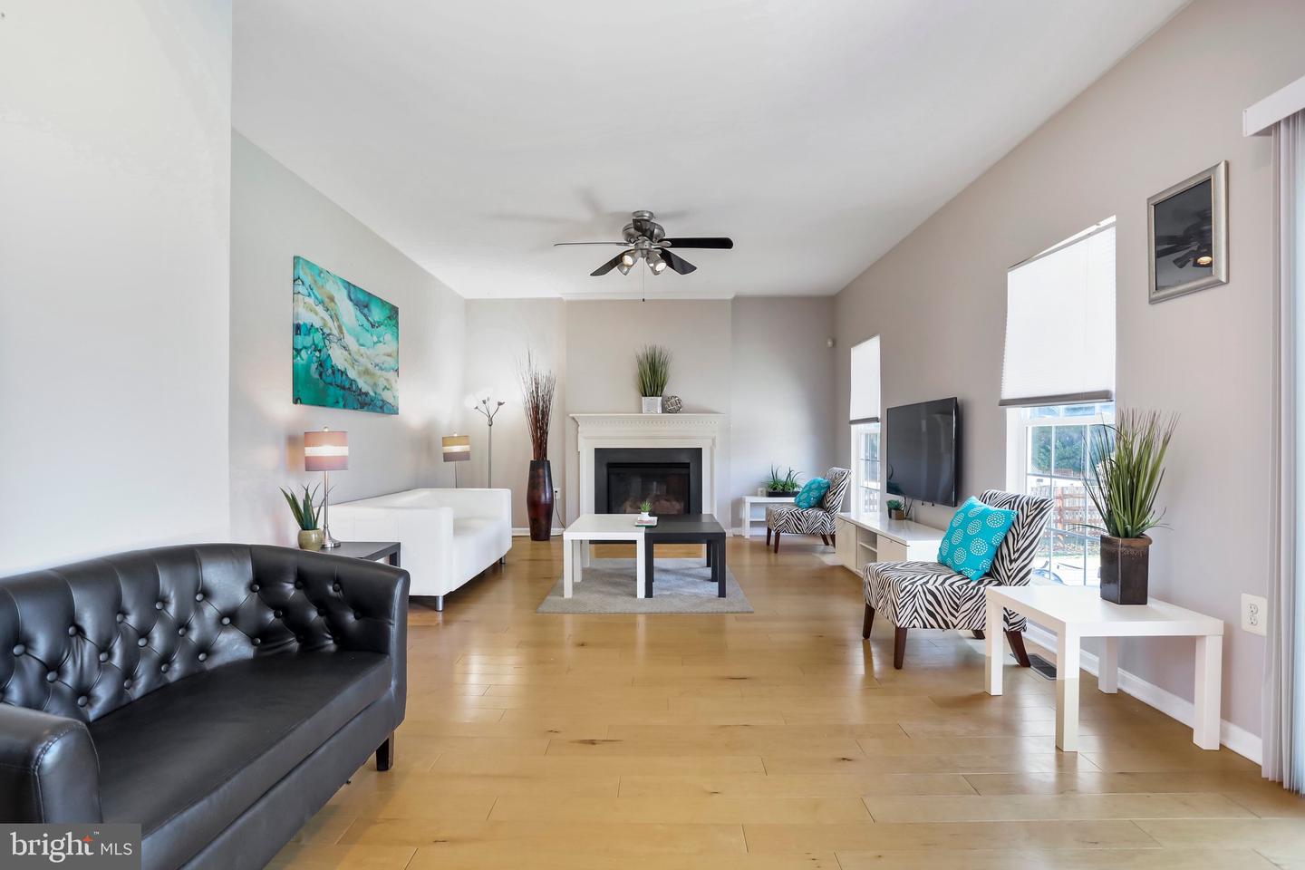 121 Pebble Beach CIRCLE