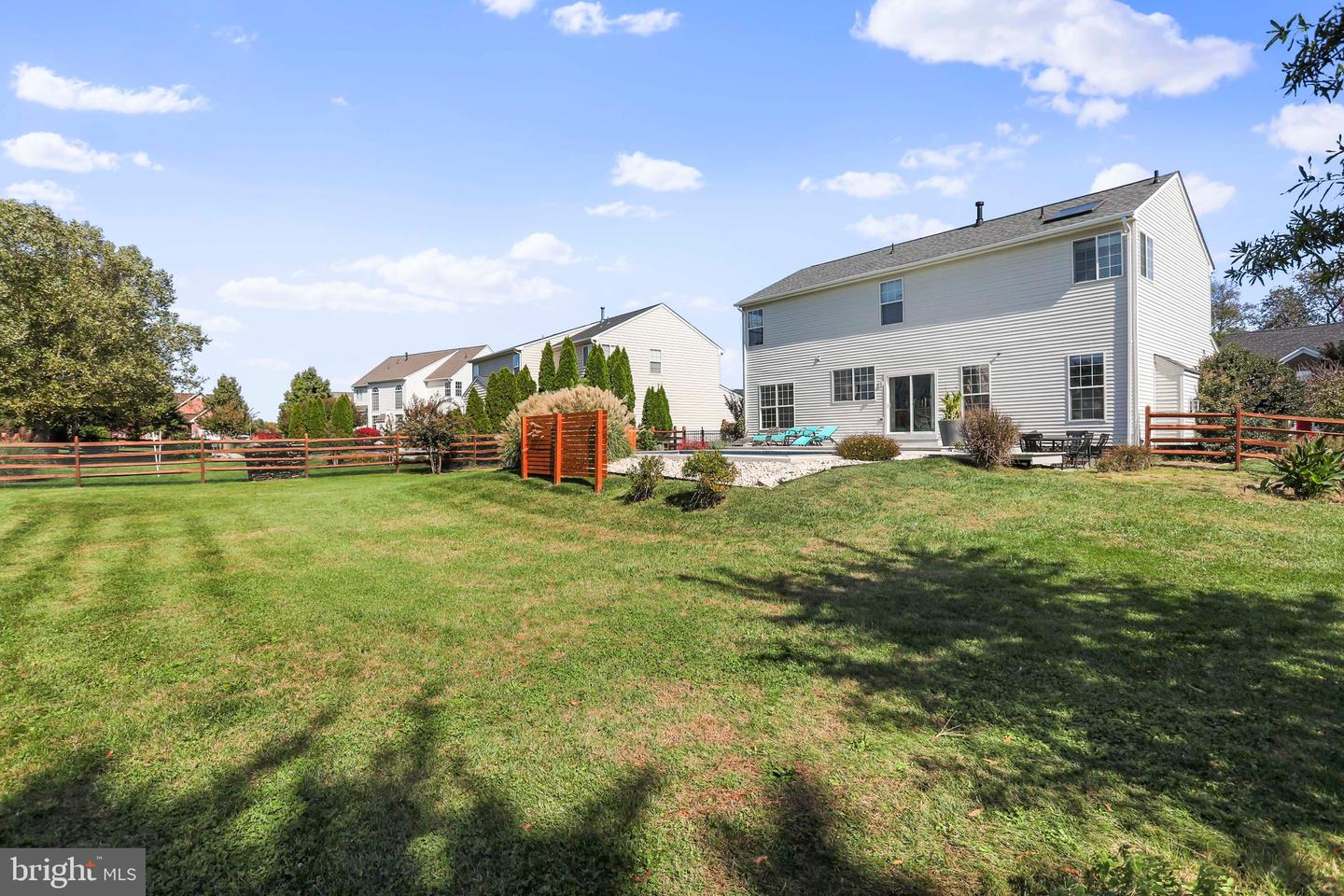121 Pebble Beach CIRCLE