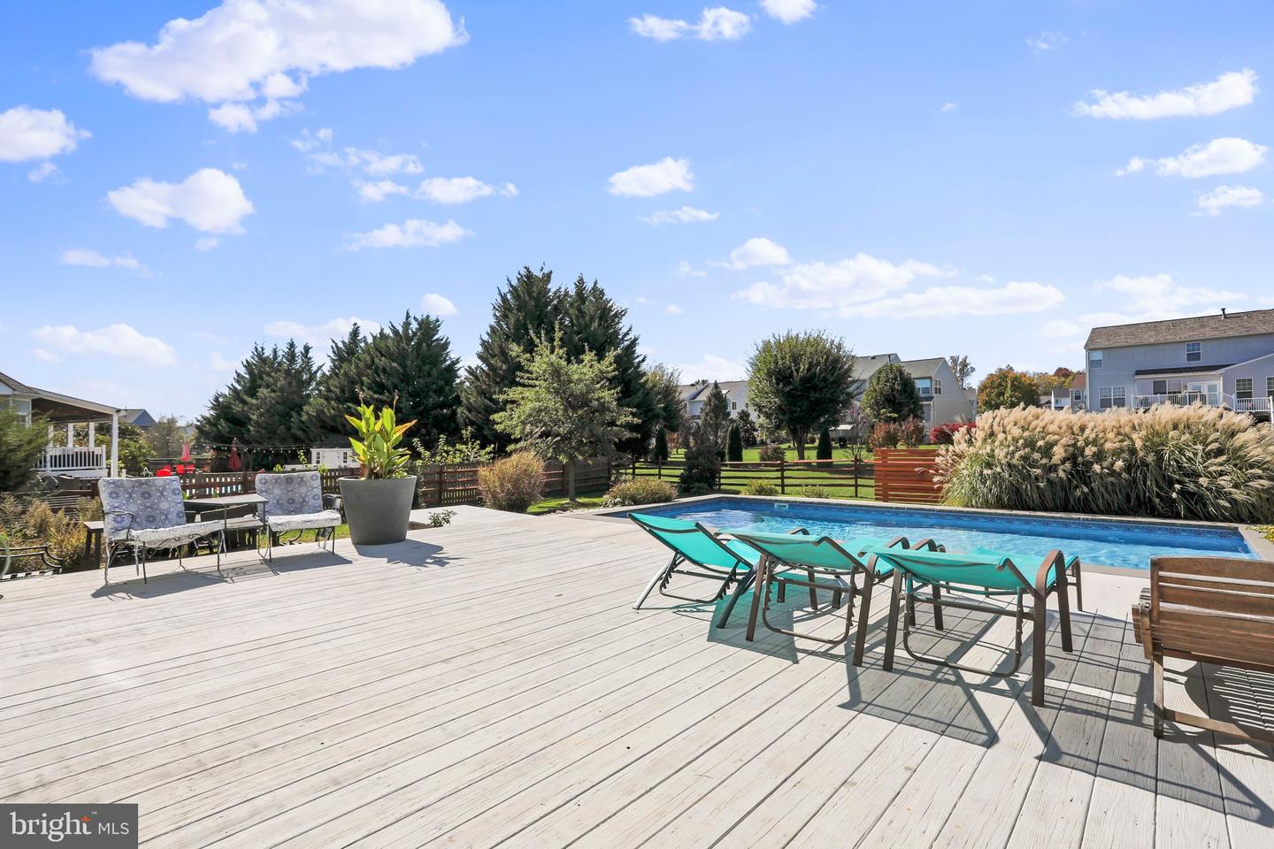 121 Pebble Beach CIRCLE